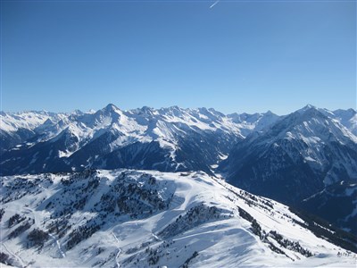 Zillertal Arena + Hochzillertal + Zillertal 3000 + Hintertux – Gasthaus Kühle Rast