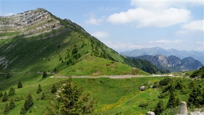Lago di Garda - sever, Monte Baldo a Tremalzo