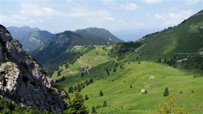 Lago di Garda - sever, Monte Baldo a Tremalzo