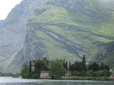 Lago di Garda - sever, Monte Baldo a Tremalzo
