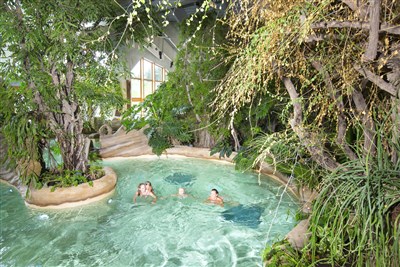 Avoriaz/Les Portes du Soleil – Le Téléphérique - Aquariaz v Avoriazu -aquapark