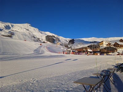 Les Sybelles – L'Orée des Pistes - první sjezd v Toussuire s lyžařskou patrolou