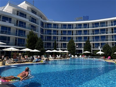 All Inclusive Hotel Queen Nelly