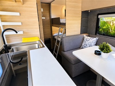 Karavan Superior