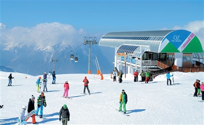 Alpe d'Huez/Oz en Oisans – Les Couleurs Soleil - kabinková lanovka do Oz en Oisans z Alpe d Huez